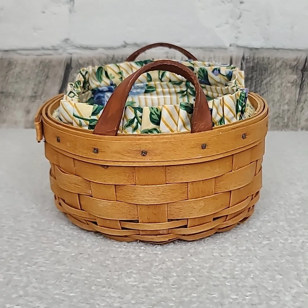 Longaberger Vintage 1999 Classic Button Basket 15407 with Liner & Insert